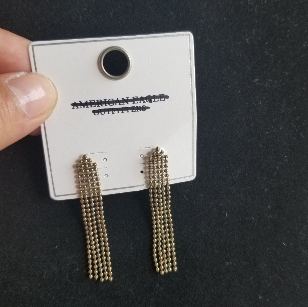 AE American Eagle Gold Chain Dangle Earrings